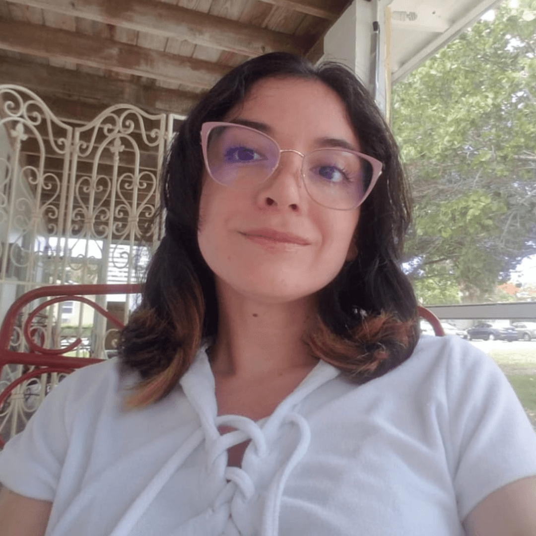 Astrid Viviana G.